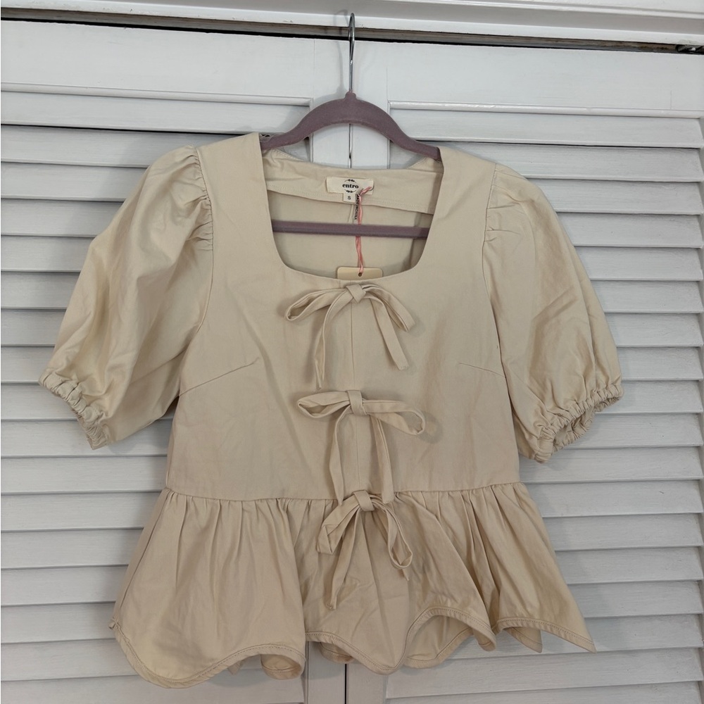 Entro Cream Puff Sleeve Top